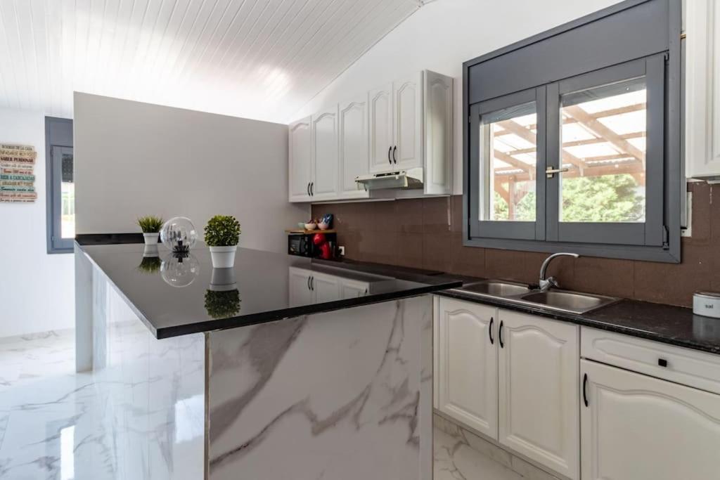 Viloví de Oñar Casa Rural Con Piscina Privada, Barbacoa, Wifi Y Parking Incluido מראה חיצוני תמונה