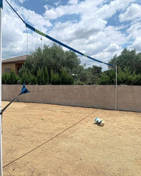 Viloví de Oñar Casa Rural Con Piscina Privada, Barbacoa, Wifi Y Parking Incluido מראה חיצוני תמונה