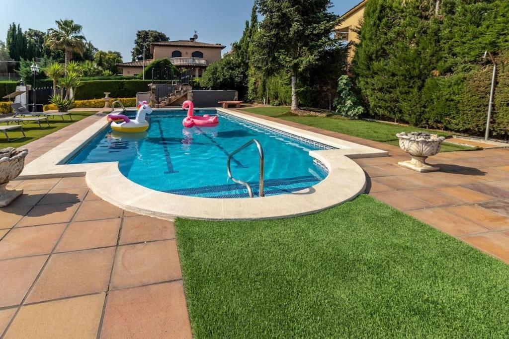 Viloví de Oñar Casa Rural Con Piscina Privada, Barbacoa, Wifi Y Parking Incluido מראה חיצוני תמונה